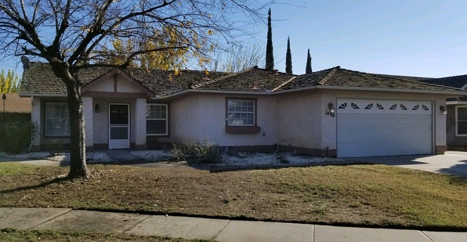 1st image of 1490 Oakwood Ct