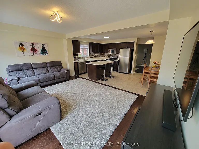 206 Meadowhawk Trl — Photo 7
