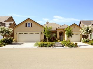 10925 Bernadine Ave, Clovis, CA 93619