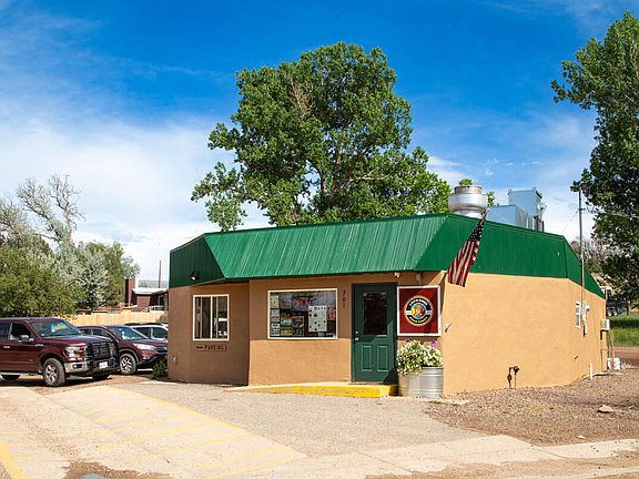 4th image of 701 Main St