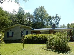 4224 Pigtail Rd, Lenoir, NC 28645