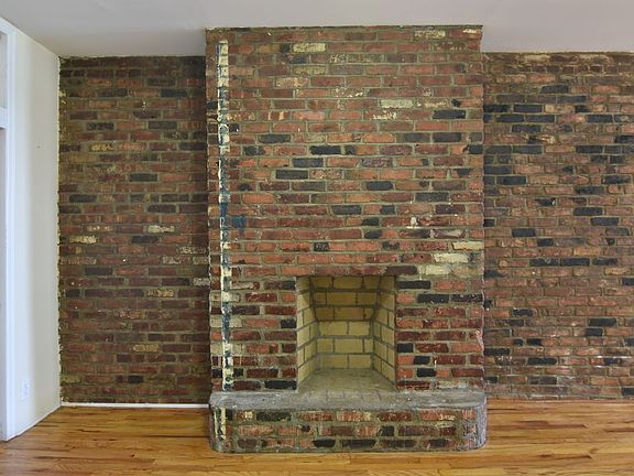 4th image of 167 Columbia St #1