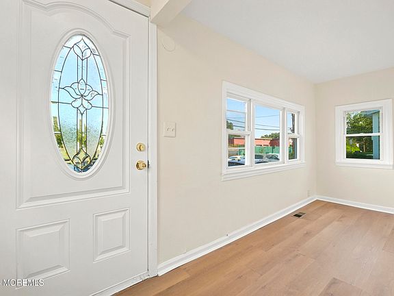4th image of 359-361 S 18th Street