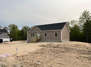 77 Natures Way, Standish, ME 04085