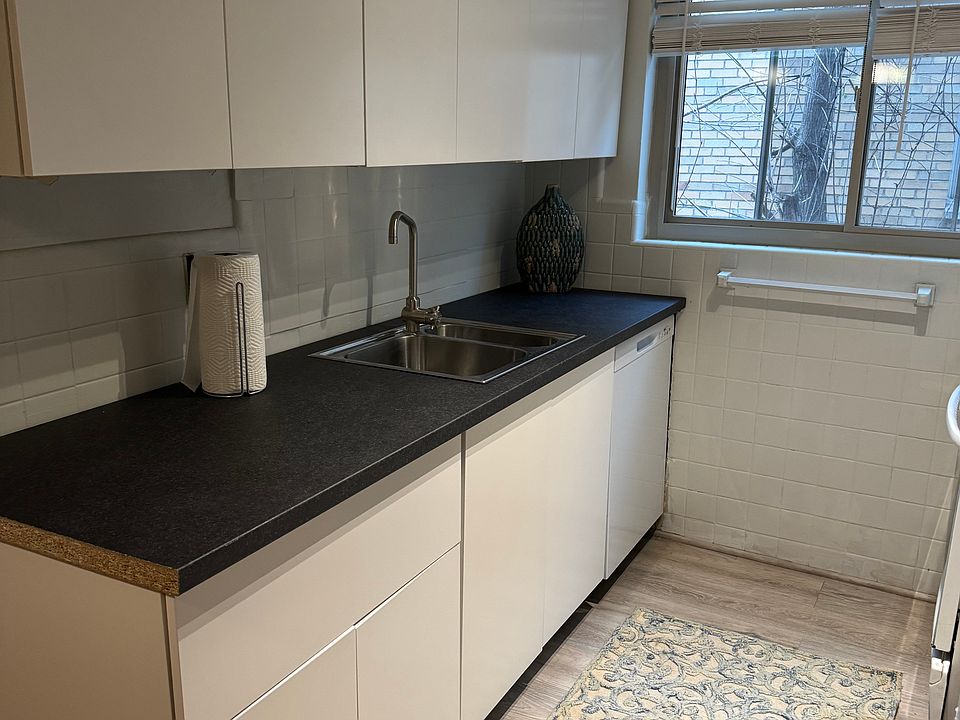 1st image of 3949 Millsbrae Ave #B