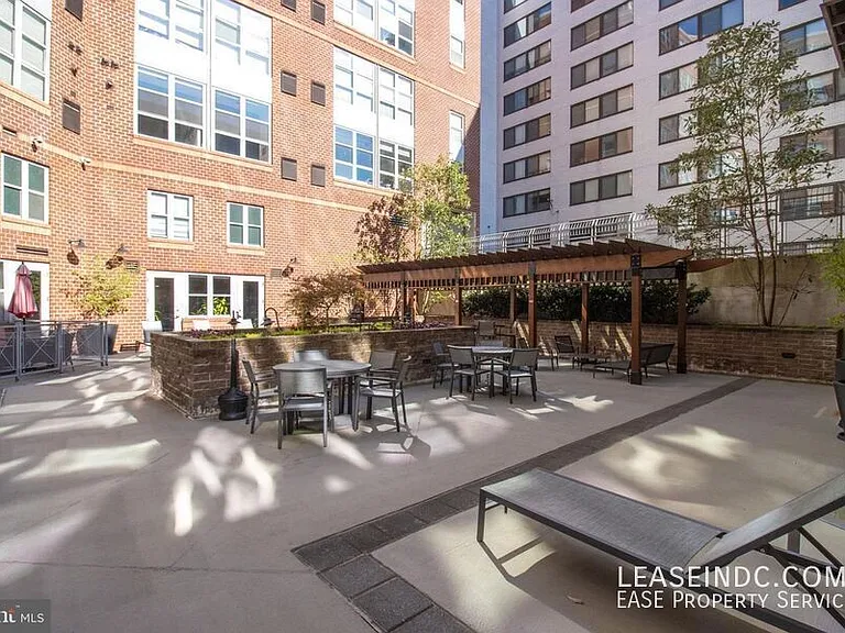 1300 N St NW #106 — Photo 20