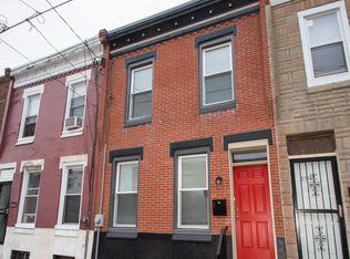 2114 Oakford St, Philadelphia, PA 19146