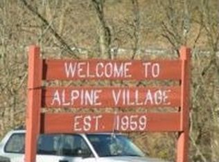313 Alpine Village Dr, Monroeville, PA