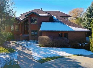 5420 W 27th St, Greeley, CO 80634