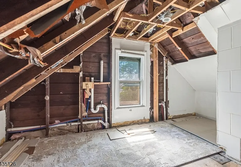 40 Linden Ave #2 — Photo 26