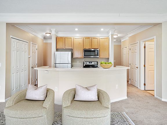 5th image of 5029 Vail Pine Pl #5029