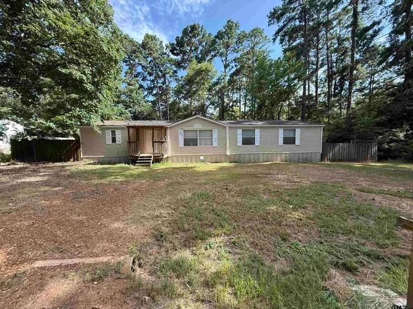 115 Knotty Pine Dr, Chandler, TX 75758