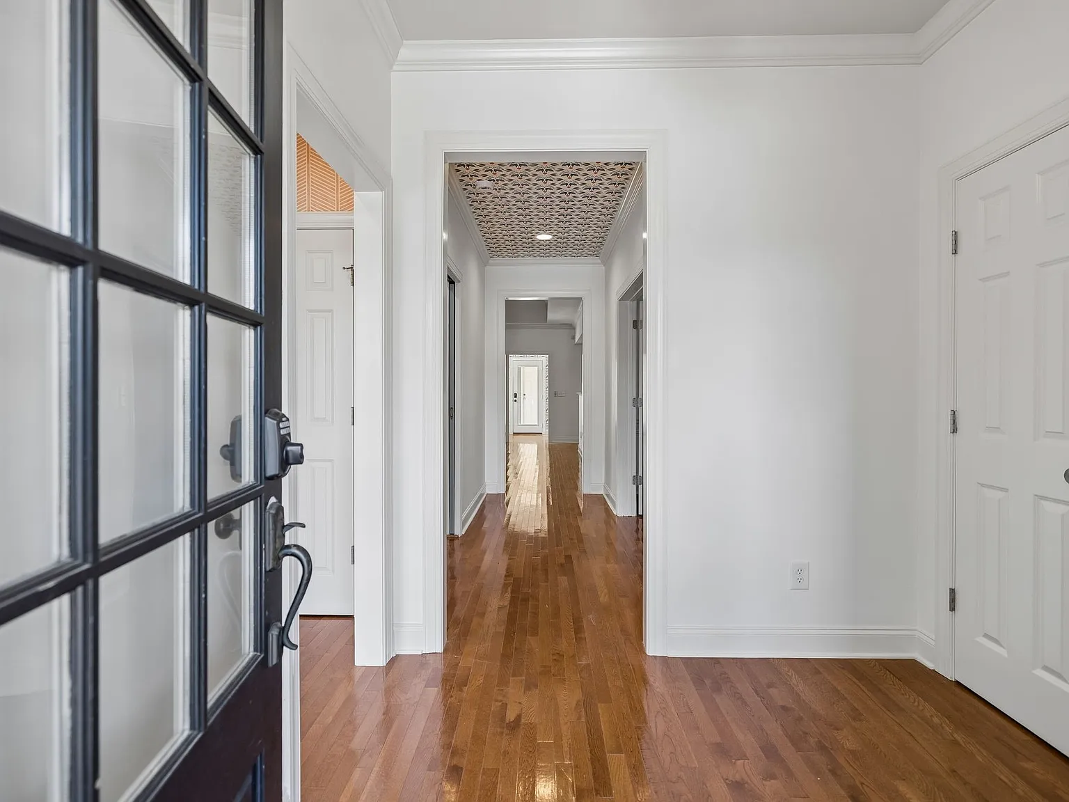 3 bed, 2791 sqft, $6,000 — Photo 3