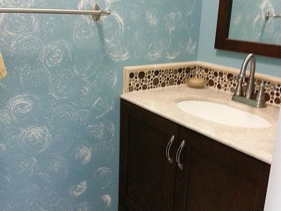 Powder room
