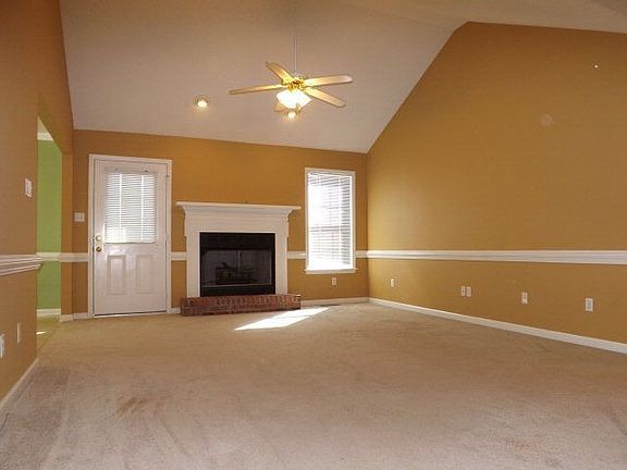 4th image of 104 Parrish Dr