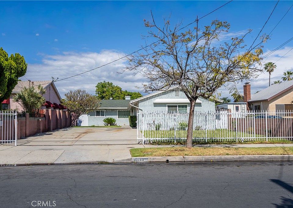 1st image of 10118 Telfair Ave