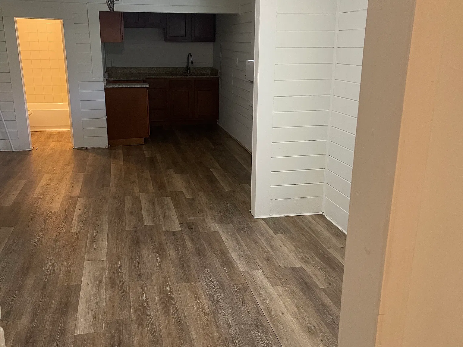 1 bed, 600 sqft, $1,350 — Photo 4