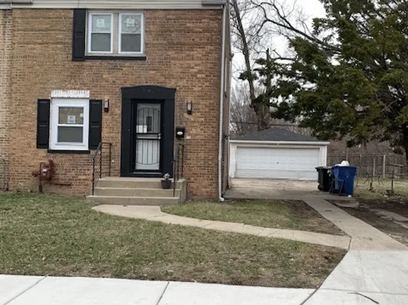 (undisclosed Address), Chicago, IL 60617