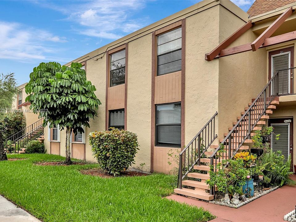 1st image of 7450 NW 18th St APT 207
