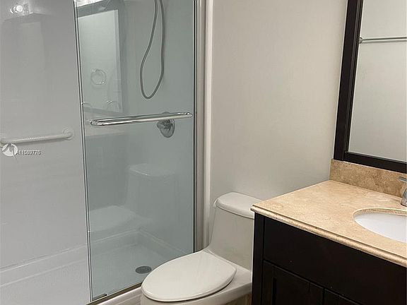 4th image of 10431 N Kendall Dr APT D403