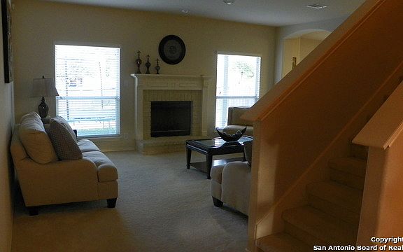 4th image of 4318 Griffin Park Dr