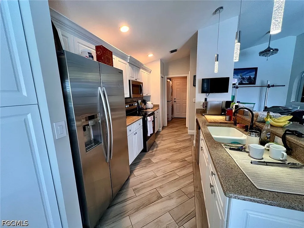 Building Photo - 8526 Manderston Ct