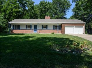 8424 Marty St, Overland Park, KS 66212