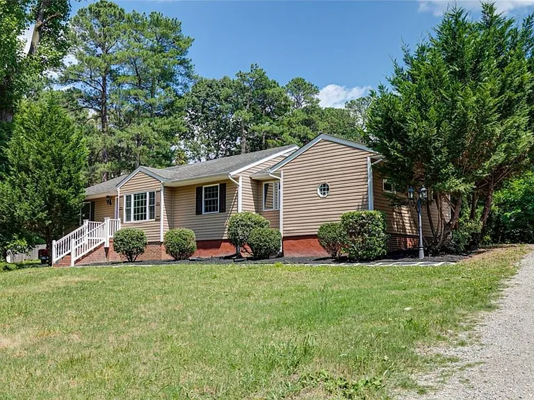 4321 N Huguenot Rd — Photo 40