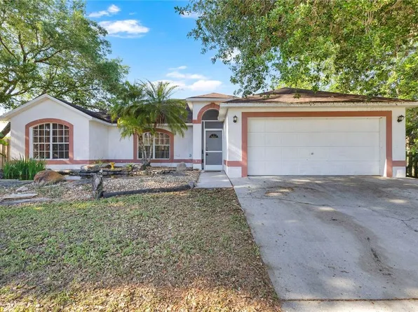 897 Osmosis Dr SW, Palm Bay, FL 32908