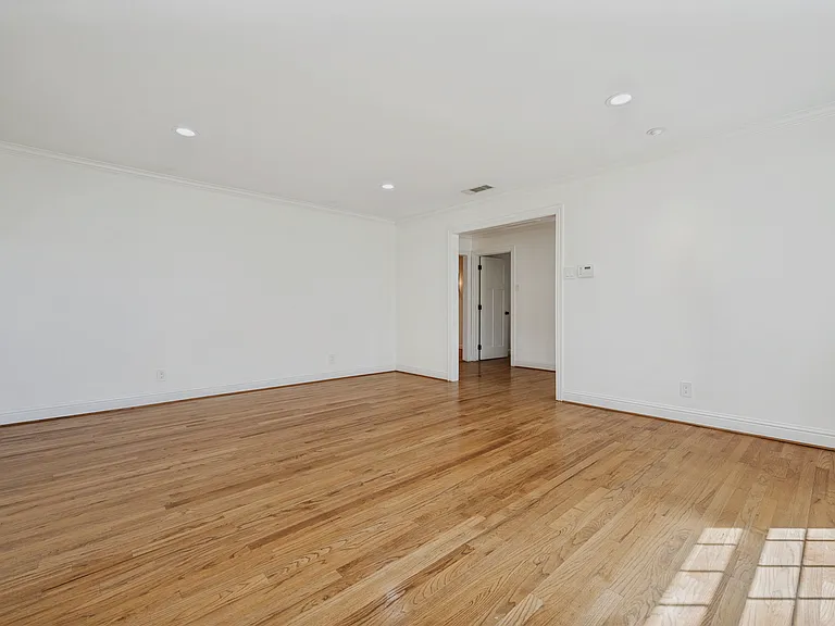 4321 Northview Ln — Photo 5