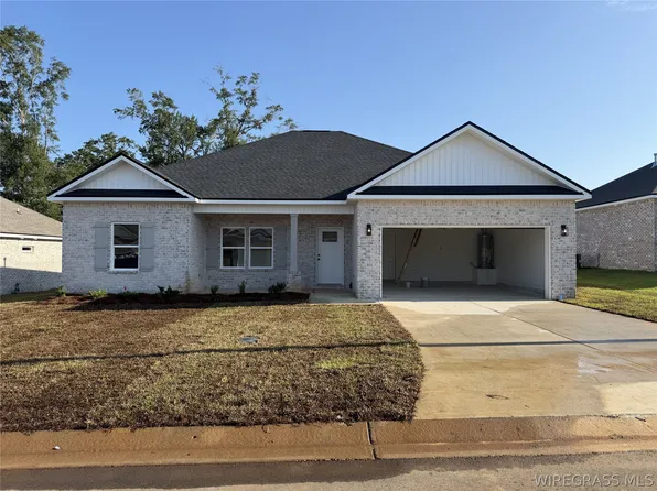 318 Thornbird Loop, Enterprise, AL 36330