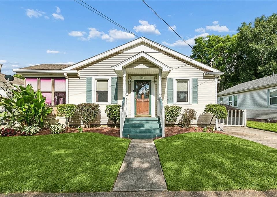 1st image of 604 Carol Dr