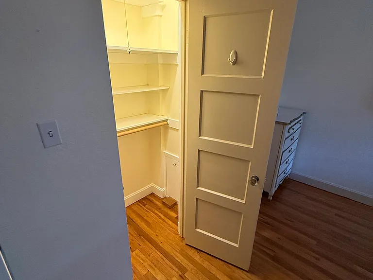 1175 S Dale Ct — Photo 37