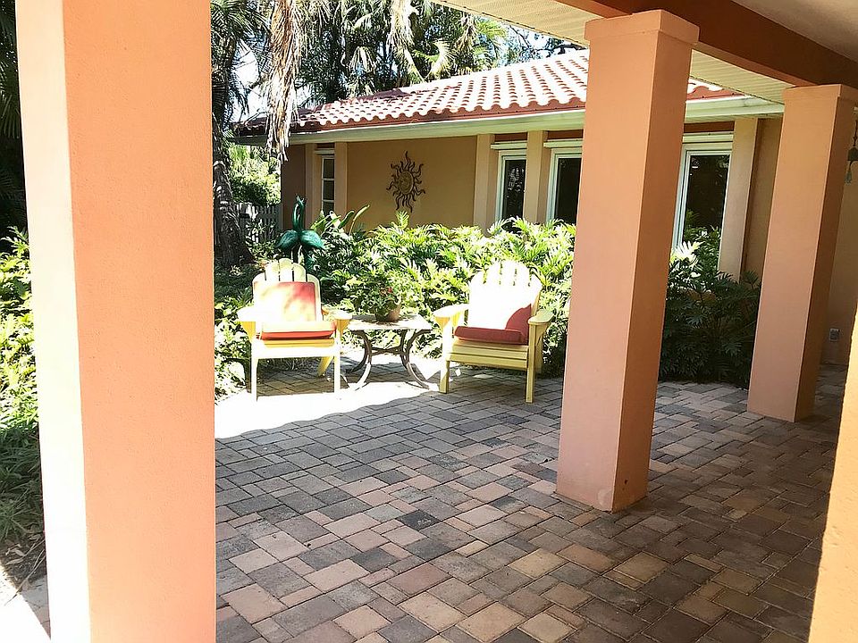 Front porch 