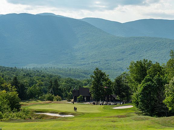 3rd image of 20 Wilderness Drive