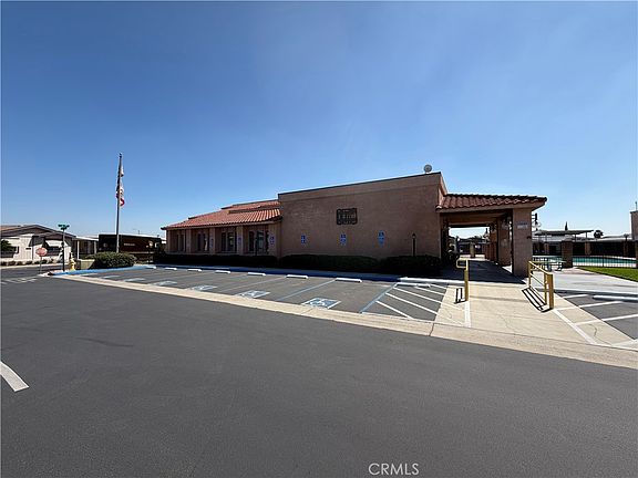 5th image of 1010 Terrace Rd