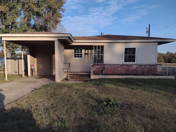 213 Wherry St, New Boston, TX 75570