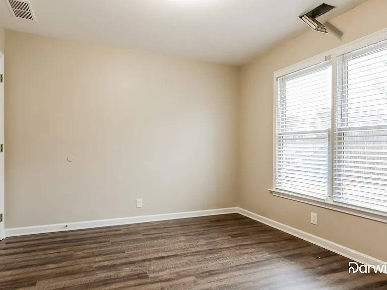 1920 Grayson Oaks Ct — Photo 11