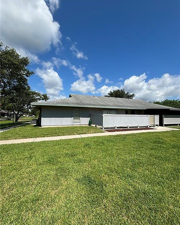 1st image of 4055 NW Cinnamon Tree Cir