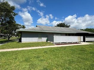 4055 NW Cinnamon Tree Cir, Jensen Beach, FL 34957
