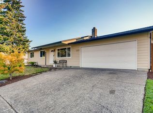 1756 Plateau St NE, Salem, OR 97305