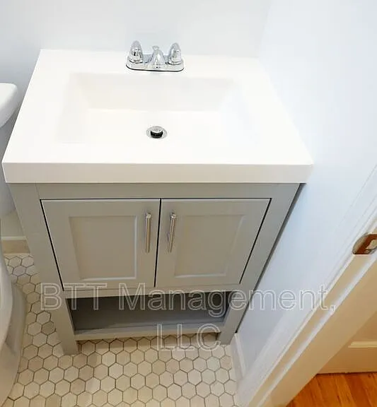 8802 Plymouth St #6 — Photo 38
