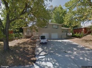 609 NE Chipman Rd #B, Lees Summit, MO 64063