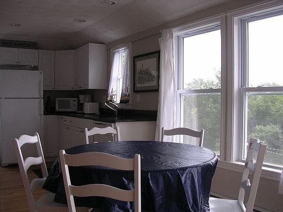 Kitchen Unit 2