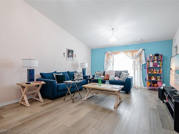 4th image of 18300 Minorea Ln