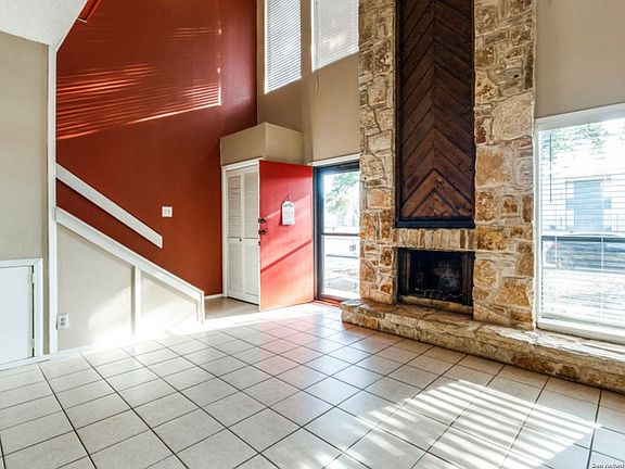 4th image of 3843 Barrington St #135 H