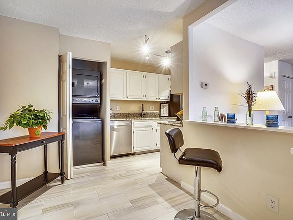 5th image of 5300 Columbia Pike APT 303