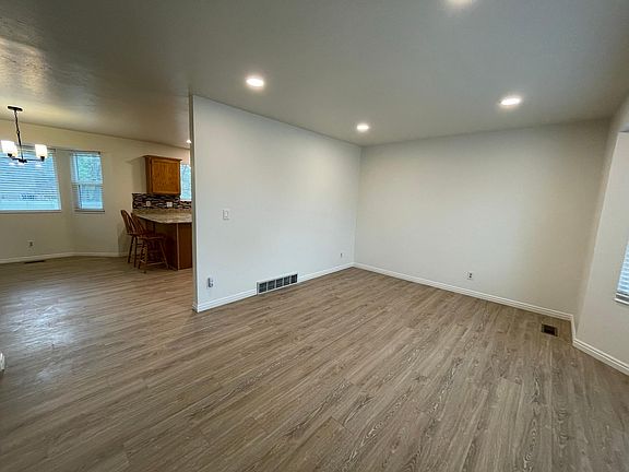 4th image of 5166 W Saguaro Dr