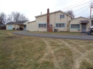 2167 Hamburg St, Hamburg, NY 12304