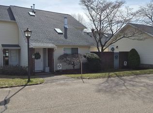 956 Brighton Way, Warwick, RI 02886
